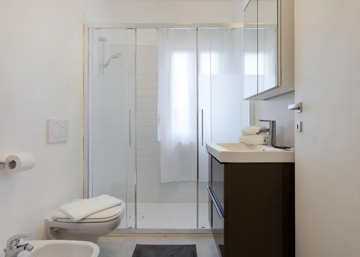 アパート Alexander's Nest