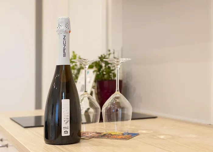 Alexander's Nest トリエステ